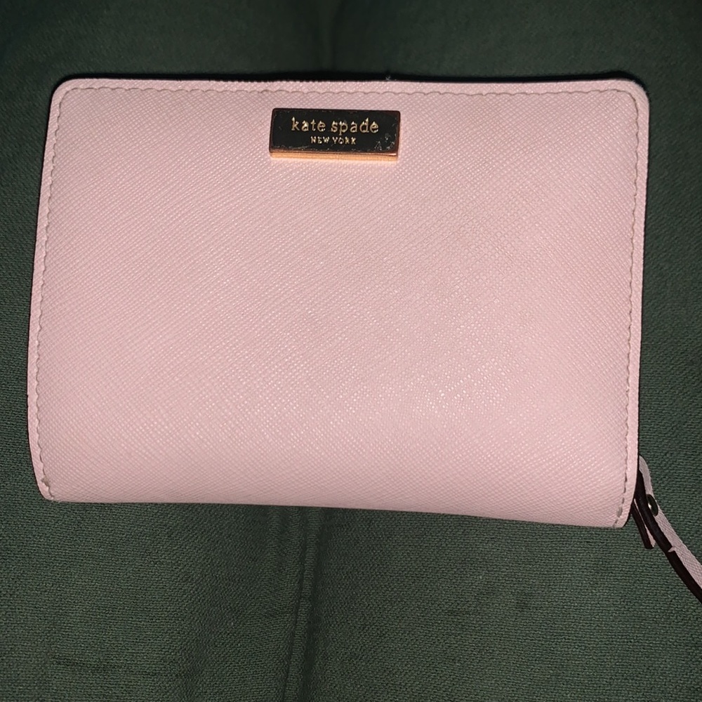 Kate Spade  Newburyport Lane Cara Wallet